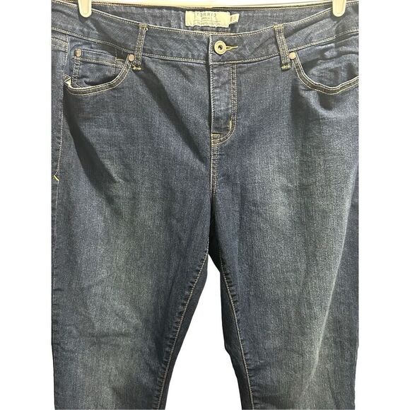 Women’s Torrid Size 18R Skinny Jeans - Picture 2 of 6